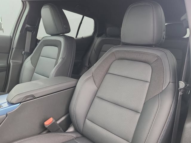 New 2026 Chevrolet Equinox EV LT w/ LPO, Blackout Package FWD image 25