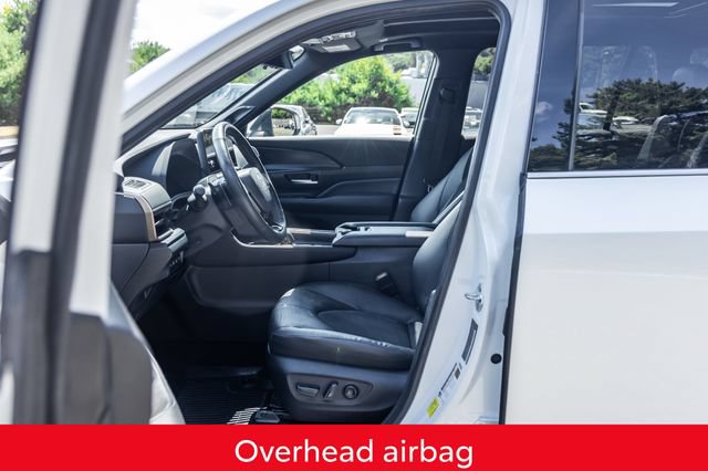 Used 2024 Toyota Grand Highlander AWD Hybrid image 28