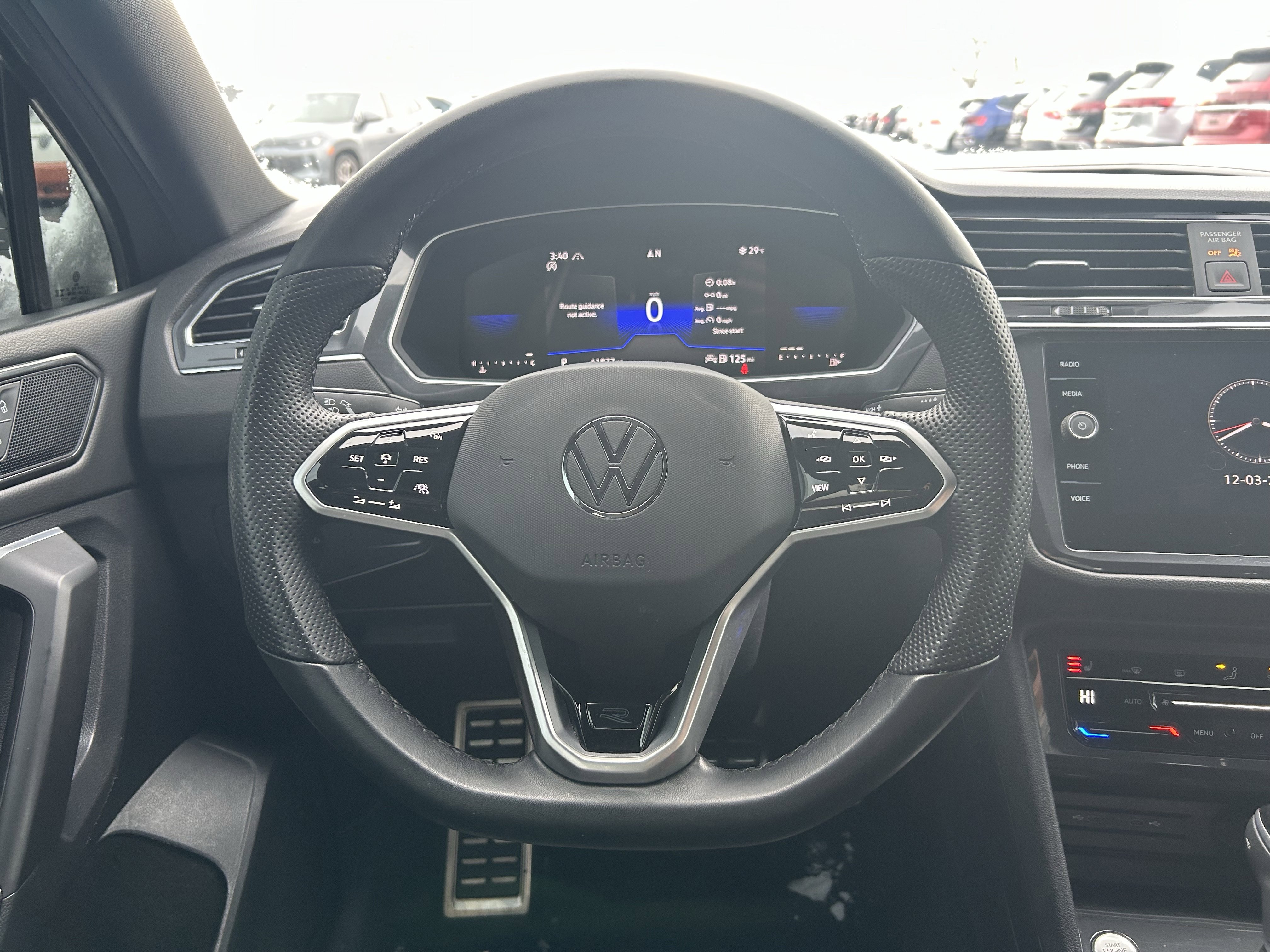 Certified 2023 Volkswagen Tiguan SE R-Line image 10