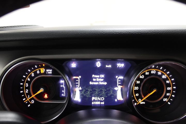 Used 2021 Jeep Gladiator Sport AWD/4WD image 38