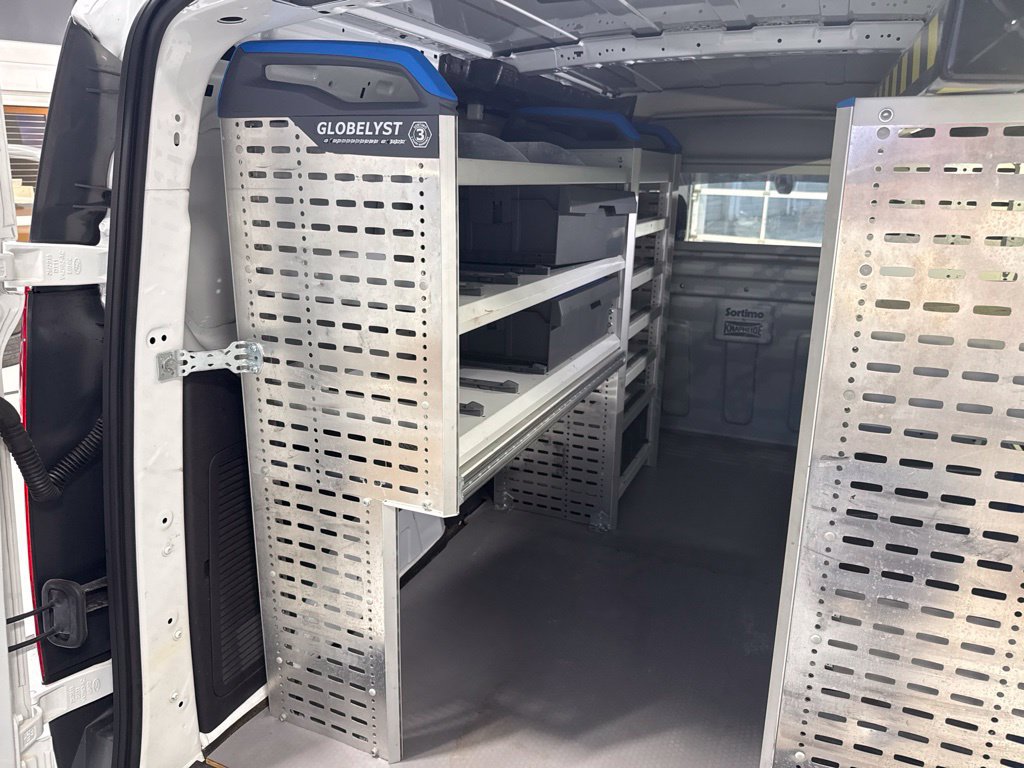 Used 2016 Ford Transit Connect XL FWD image 13