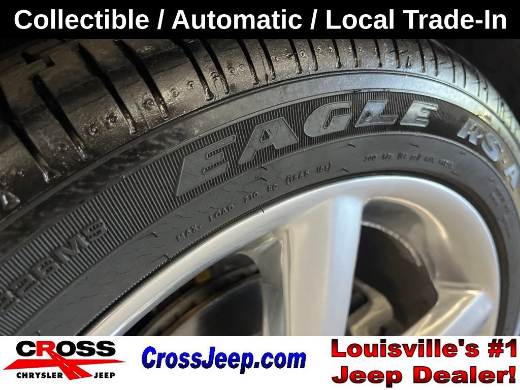Used 2009 Pontiac Solstice Convertible w/ Preferred Package RWD image 11