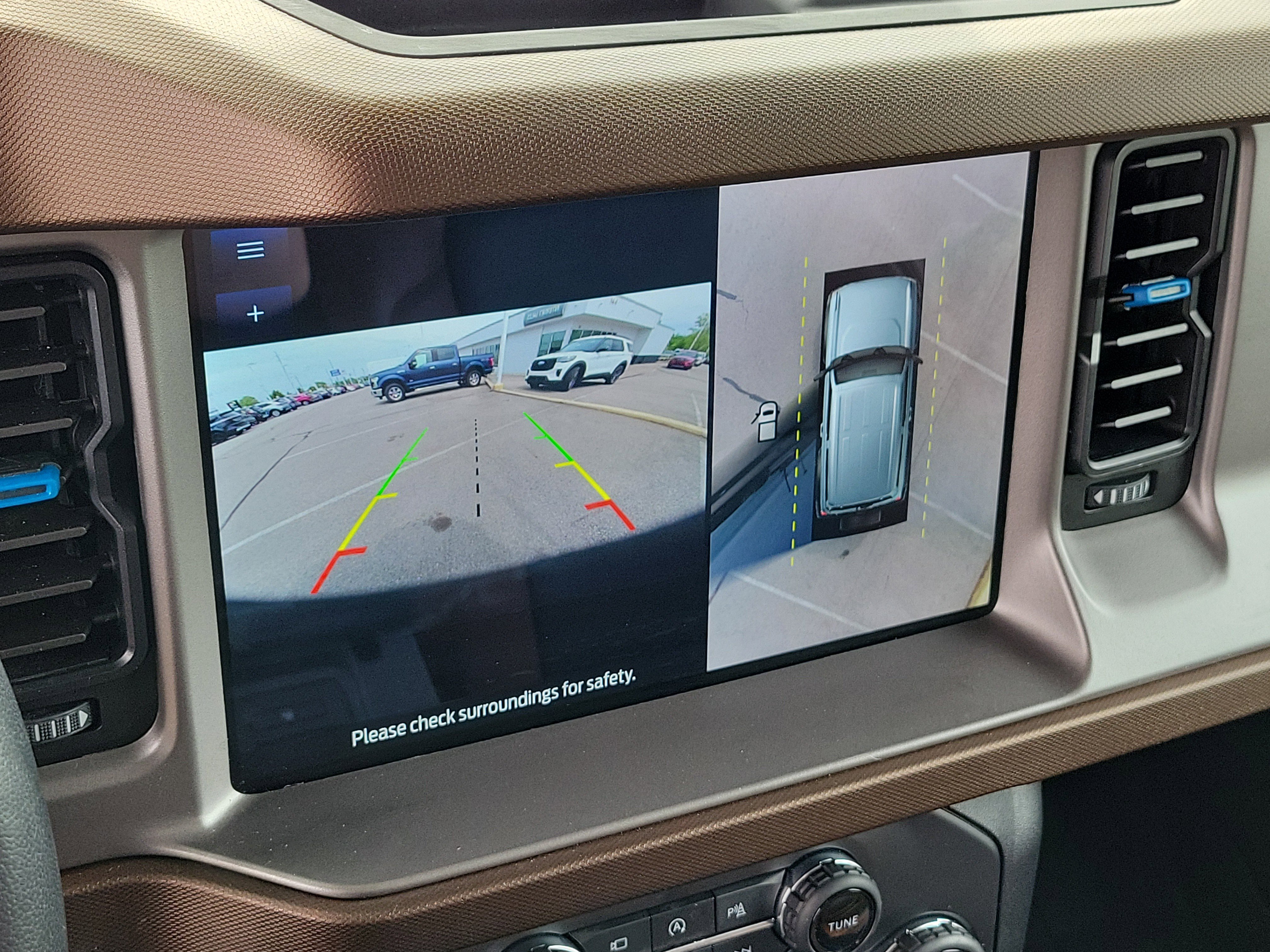 Used 2023 Ford Bronco Outer Banks AWD/4WD image 27