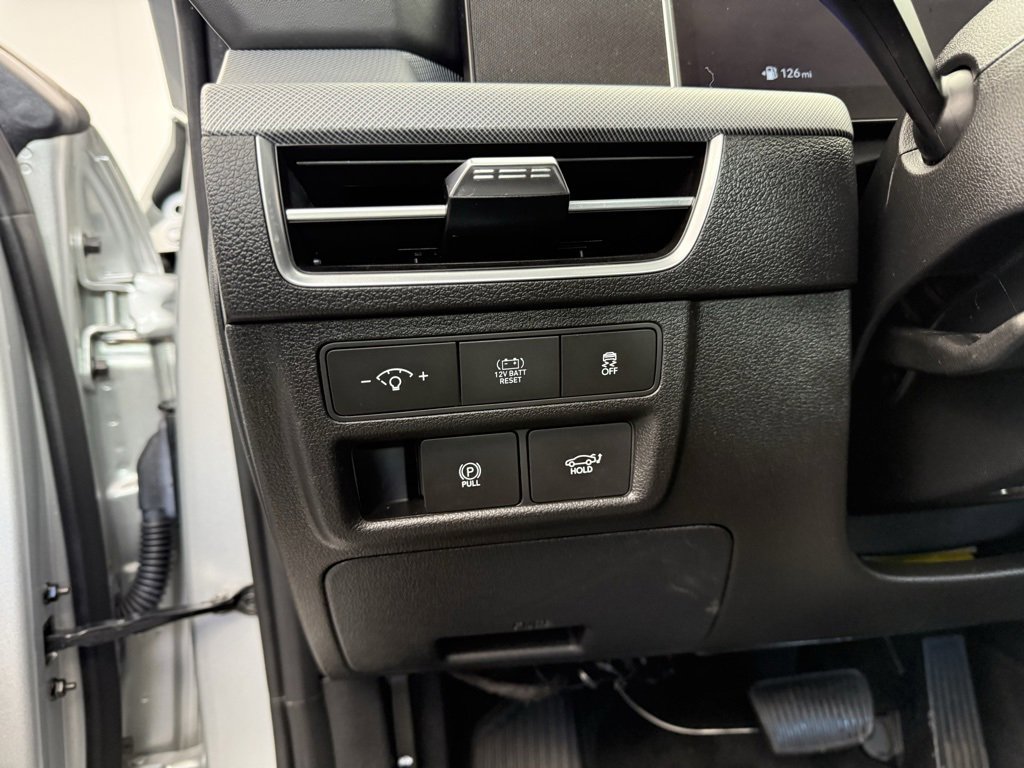 Used 2024 Hyundai Sonata Limited image 24