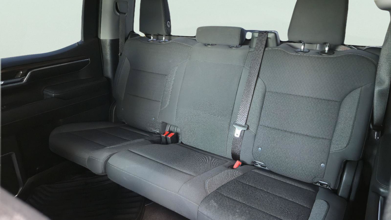 Used 2023 Chevrolet Silverado 1500 LT RWD image 24