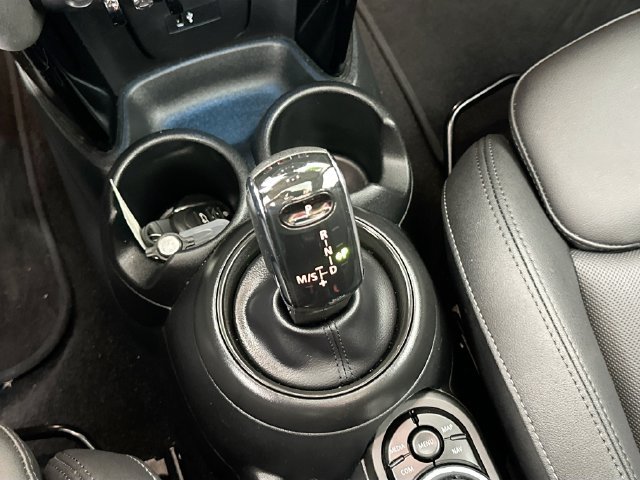 Used 2024 MINI Cooper S FWD image 16