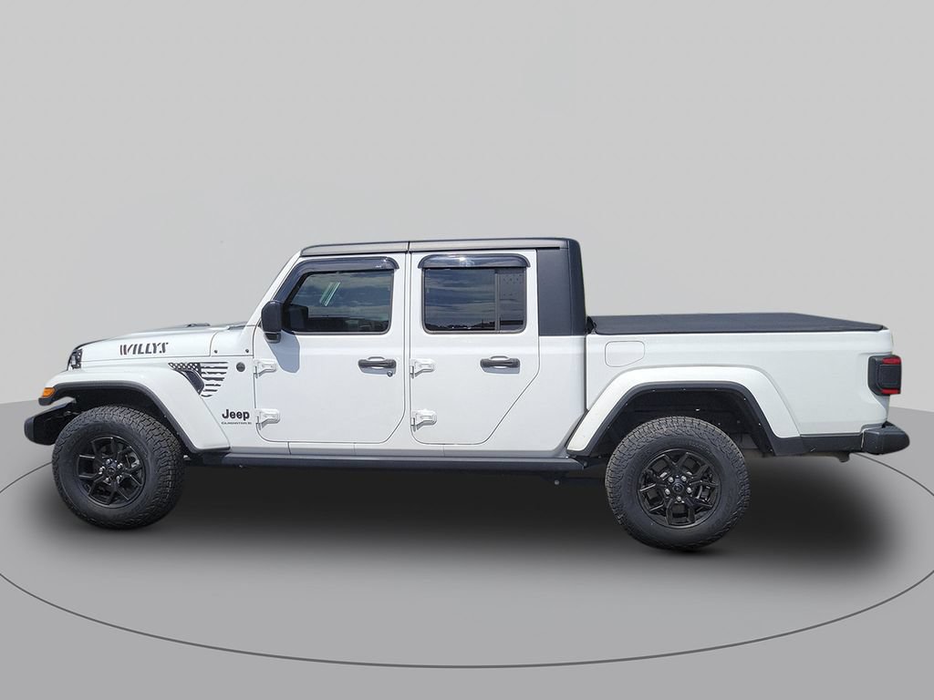 Used 2024 Jeep Gladiator Sport AWD/4WD image 6