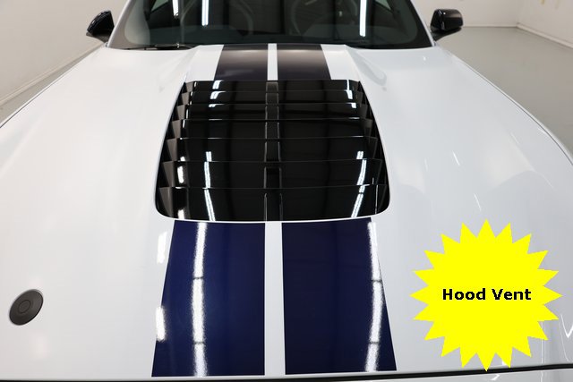 Used 2022 Ford Mustang Shelby GT500 w/ Technology Package image 39