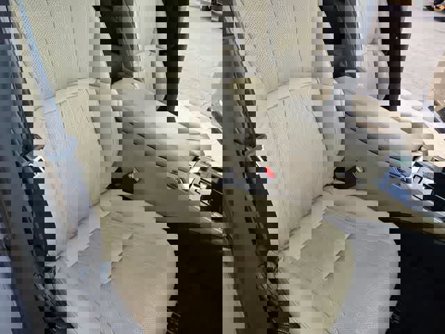 Used 2023 Lexus LS 500 AWD w/ Interior Upgrade Package image 23