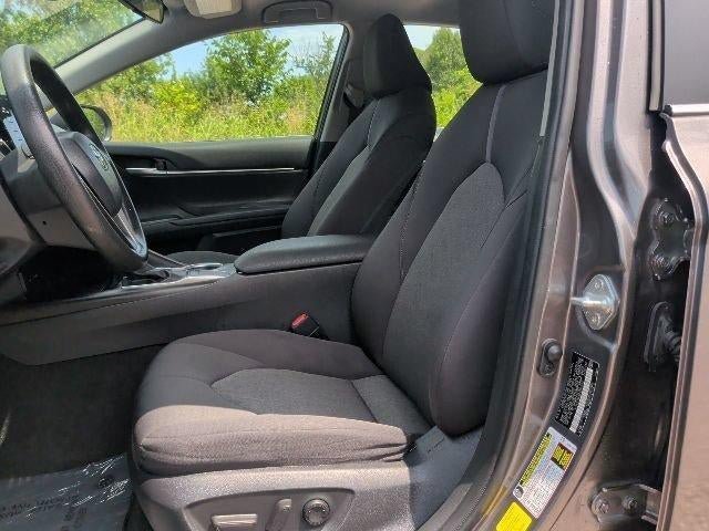 Used 2023 Toyota Camry LE FWD image 14