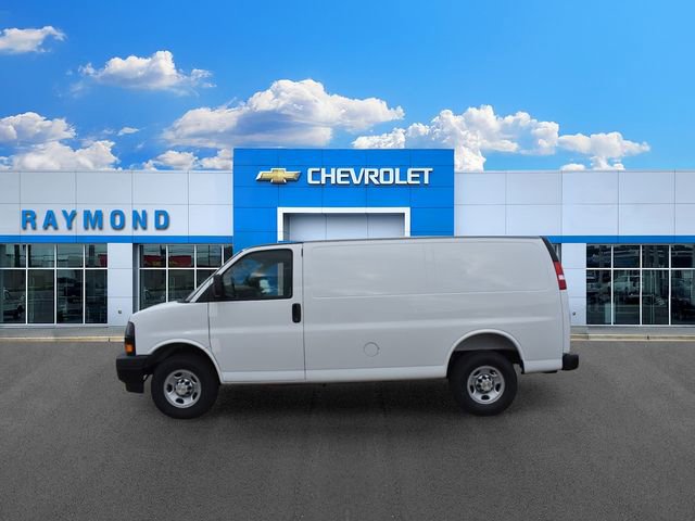 New 2026 Chevrolet Express 2500 w/ Driver Convenience Package RWD image 7