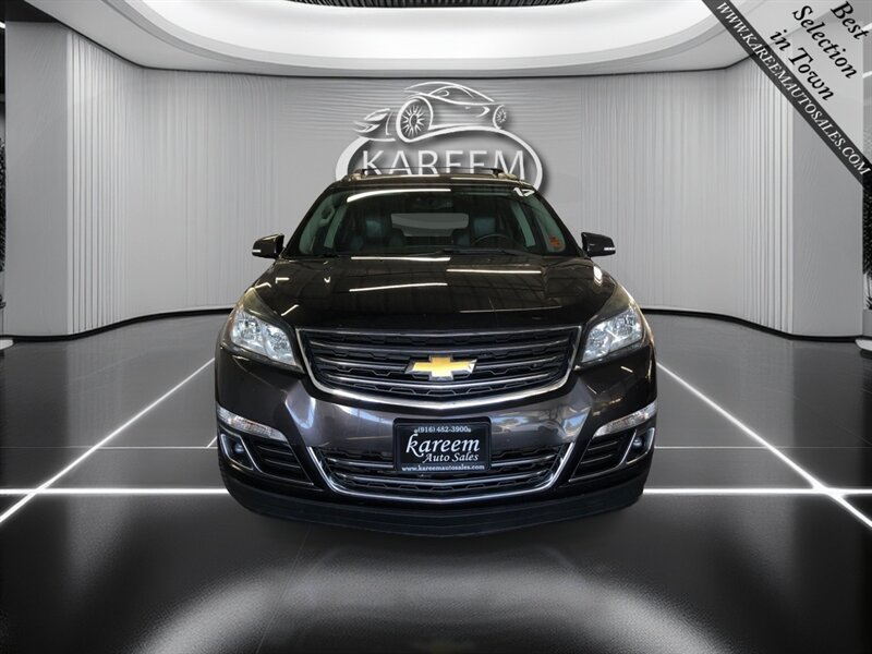 Used 2017 Chevrolet Traverse Premier AWD/4WD image 2