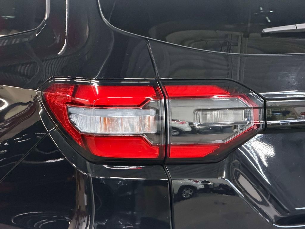 Used 2025 Honda Pilot TrailSport image 18