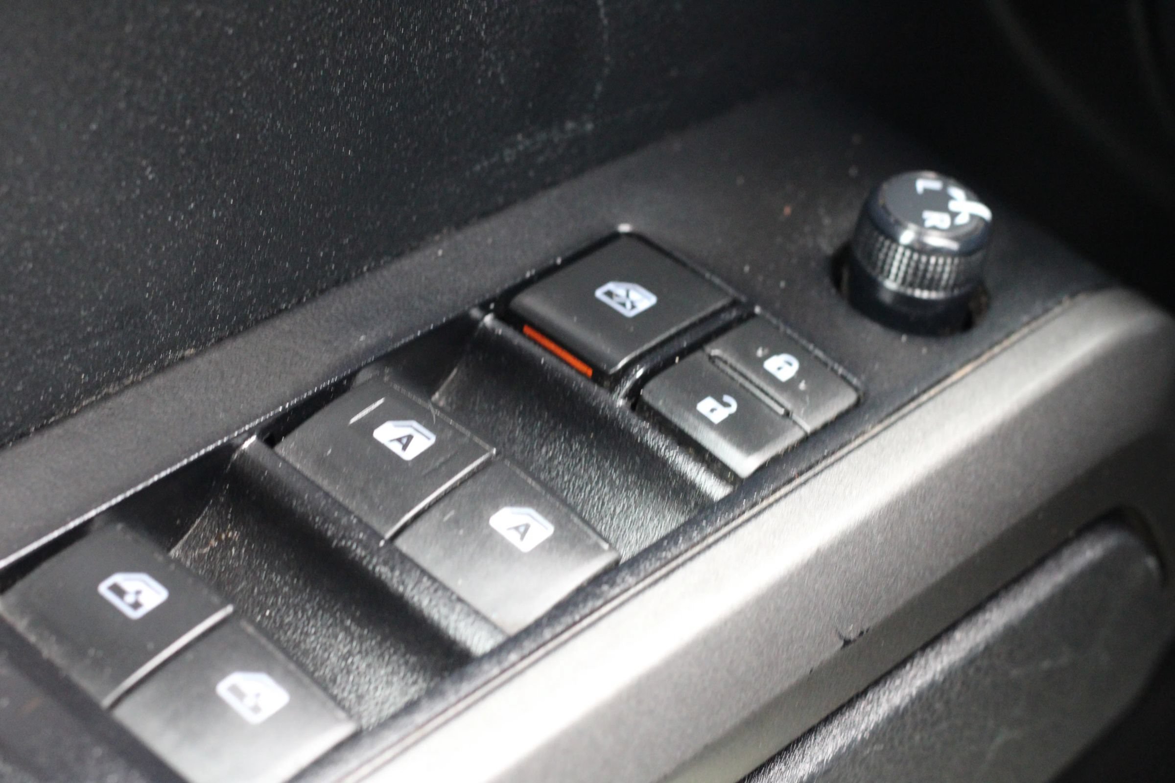 Used 2023 Toyota Tacoma TRD Off-Road w/ Technology Package AWD/4WD image 21
