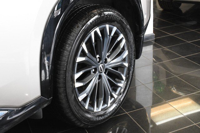 Used 2025 Nissan Rogue Platinum w/ Platinum Premium Package AWD/4WD image 46