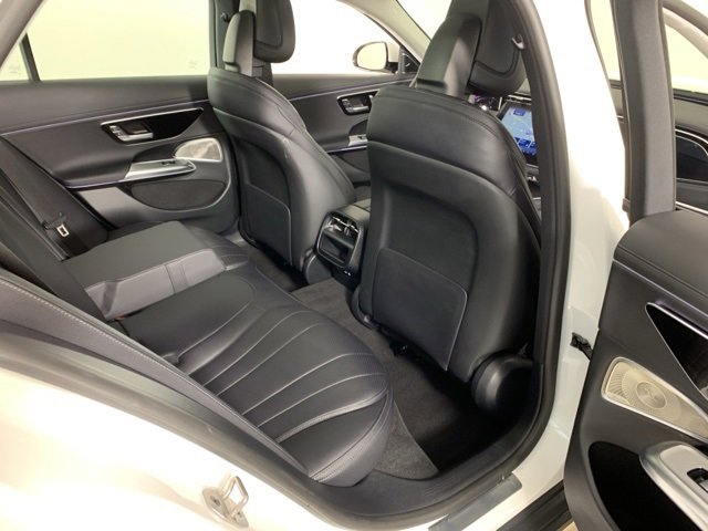 Used 2025 Mercedes-Benz E 450 4MATIC All-Terrain Wagon image 35