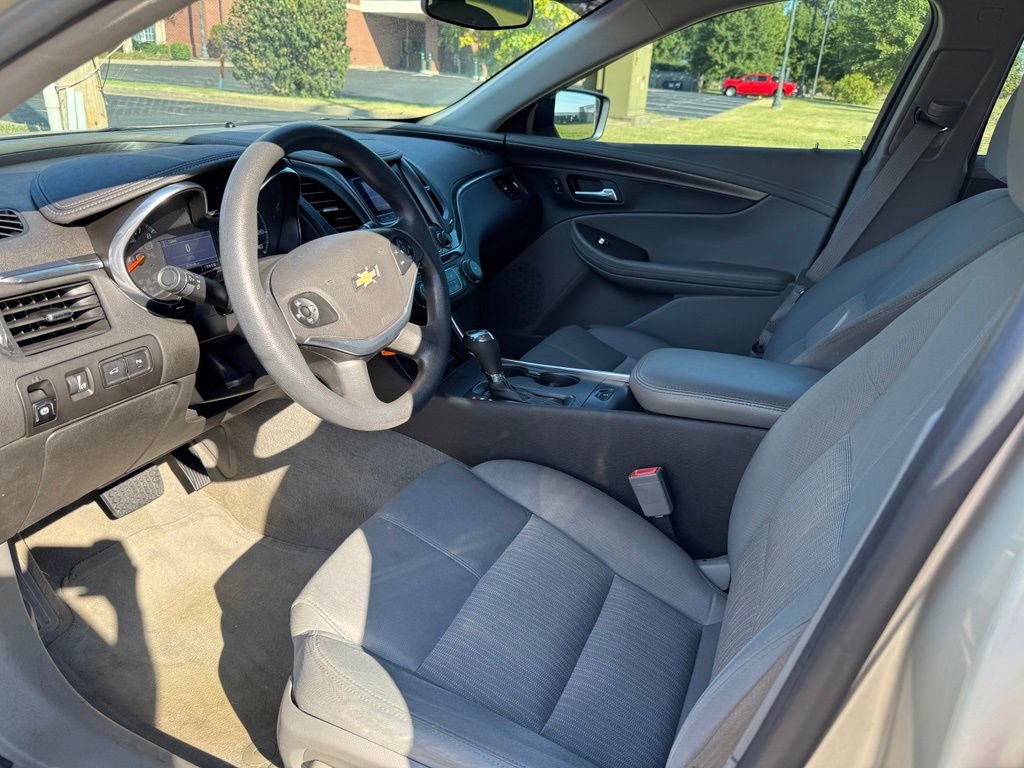 Used 2014 Chevrolet Impala LS w/ LS Convenience Package FWD image 10
