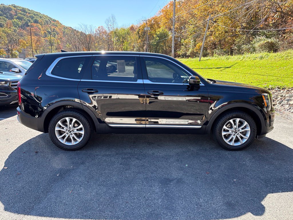 Used 2020 Kia Telluride LX FWD image 6
