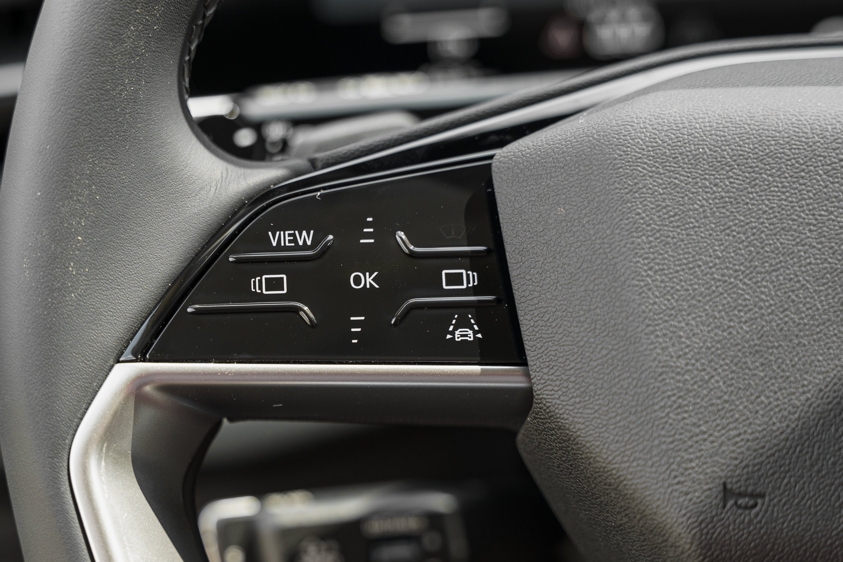 New 2026 Audi Q3 quattro 2.0T AWD/4WD image 17