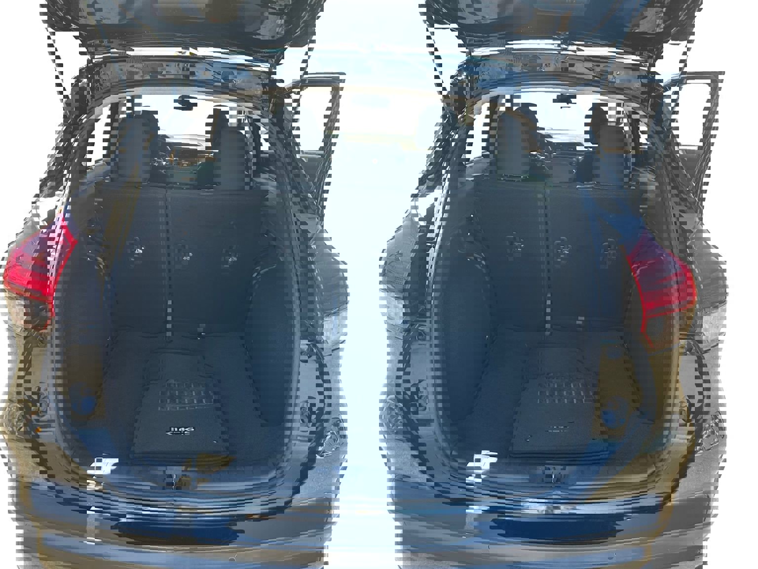 Used 2023 Nissan Kicks SV image 19