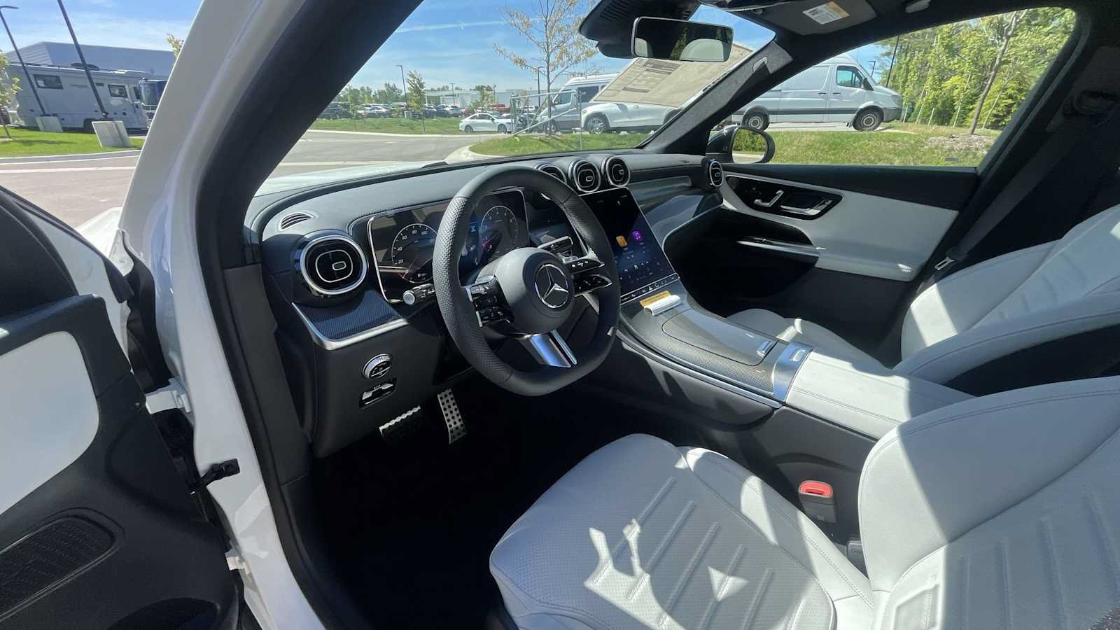 Used 2027 Mercedes-Benz GLC 300 4MATIC image 14