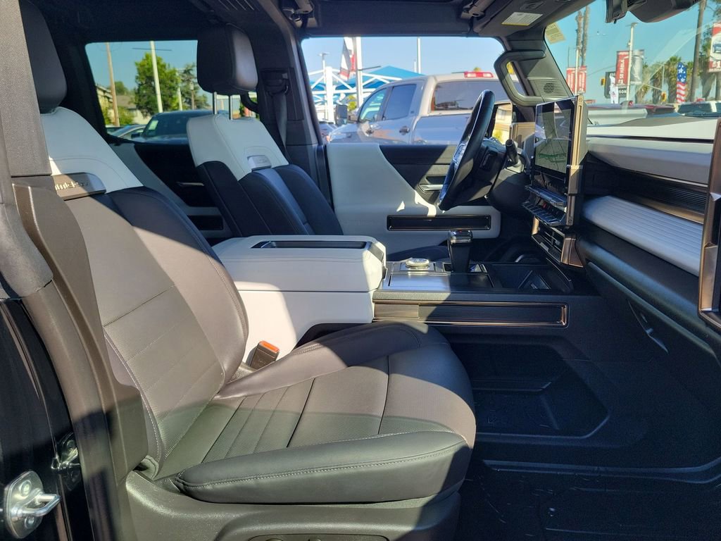 Used 2025 GMC Hummer EV 3X w/ Battery Pack, 24 Module Pack AWD/4WD image 29