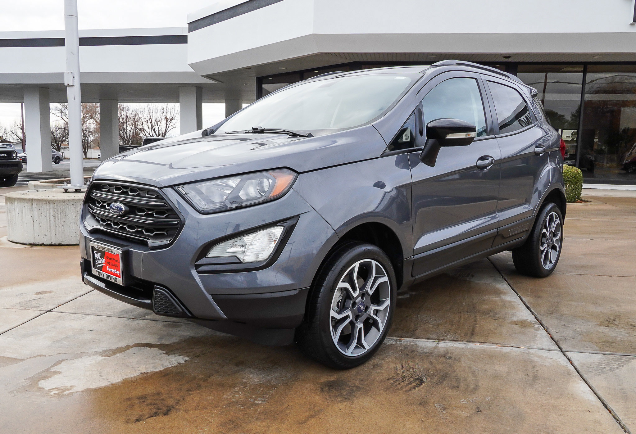 Used 2020 Ford EcoSport SES image 4
