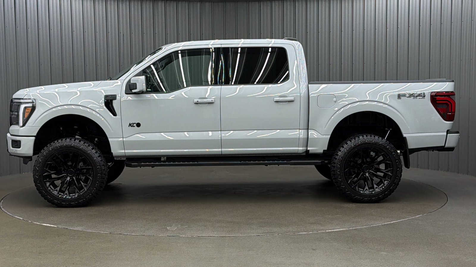 Used 2026 Ford F150 Lariat w/ Bed Utility Package AWD/4WD image 2