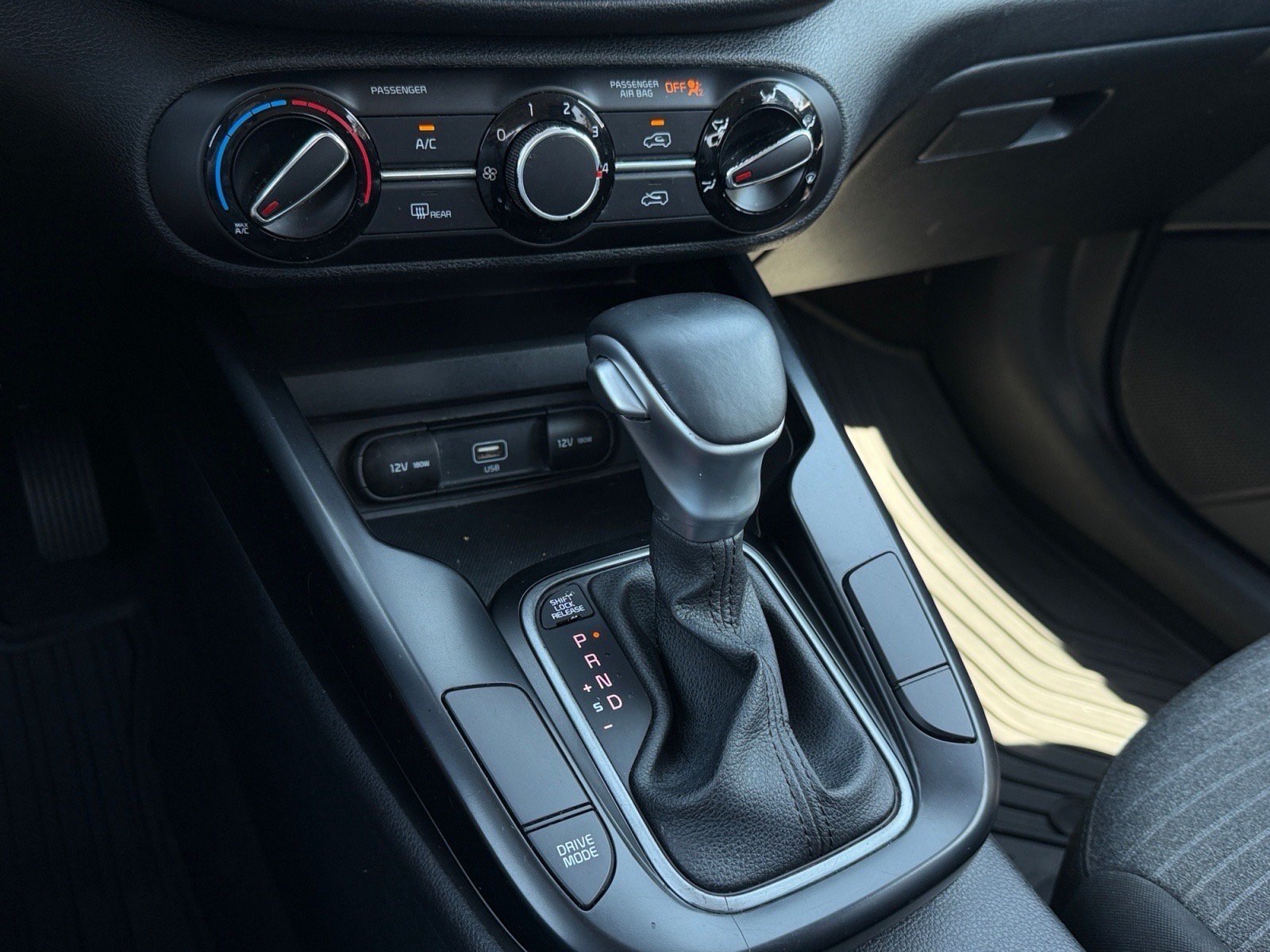 Used 2021 Kia Soul GT-Line FWD image 23