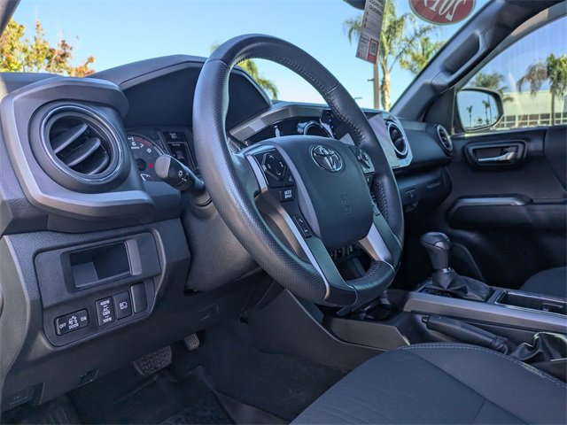 Used 2019 Toyota Tacoma TRD Off-Road image 9