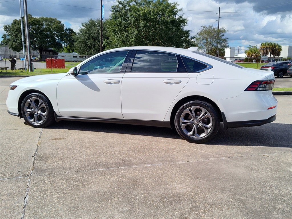 Certified 2024 Honda Accord EX image 5