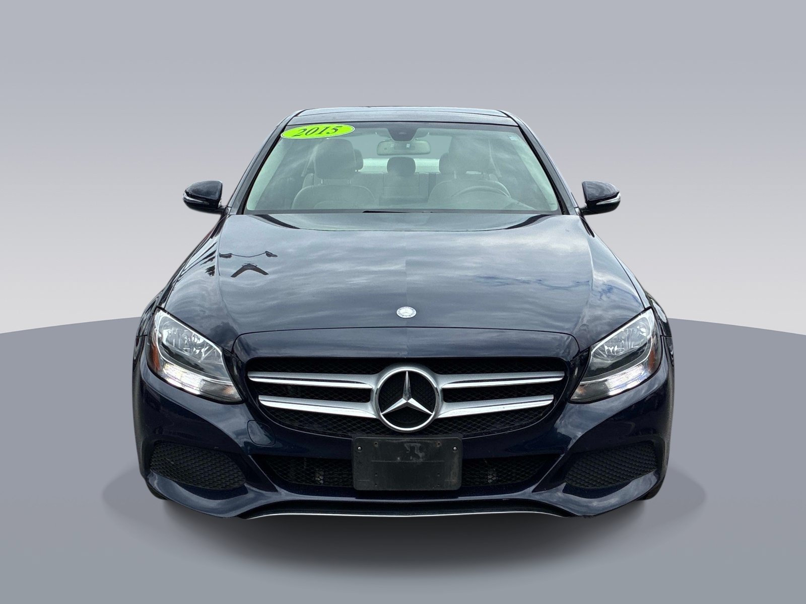 Used 2015 Mercedes-Benz C 300 4MATIC Sedan image 2