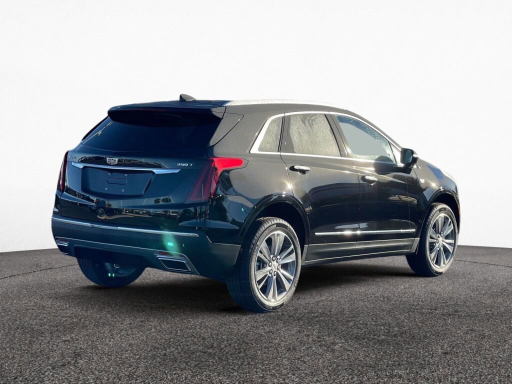 New 2025 Cadillac XT5 Premium Luxury w/ LPO, Floor Liner Package image 5