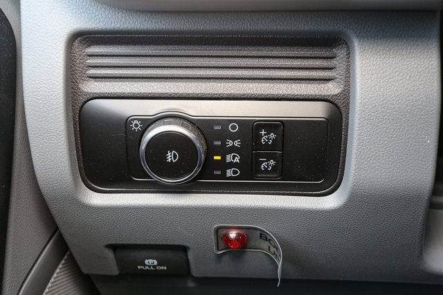 New 2025 Ford F450 XL w/ XL Chrome Package image 31