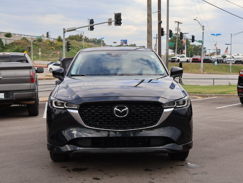 Used 2025 MAZDA CX-5 AWD 2.5 S w/ Preferred Package image 2