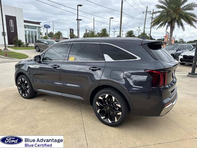 Used 2025 Kia Sorento EX w/ Panoramic Sunroof Package FWD image 8
