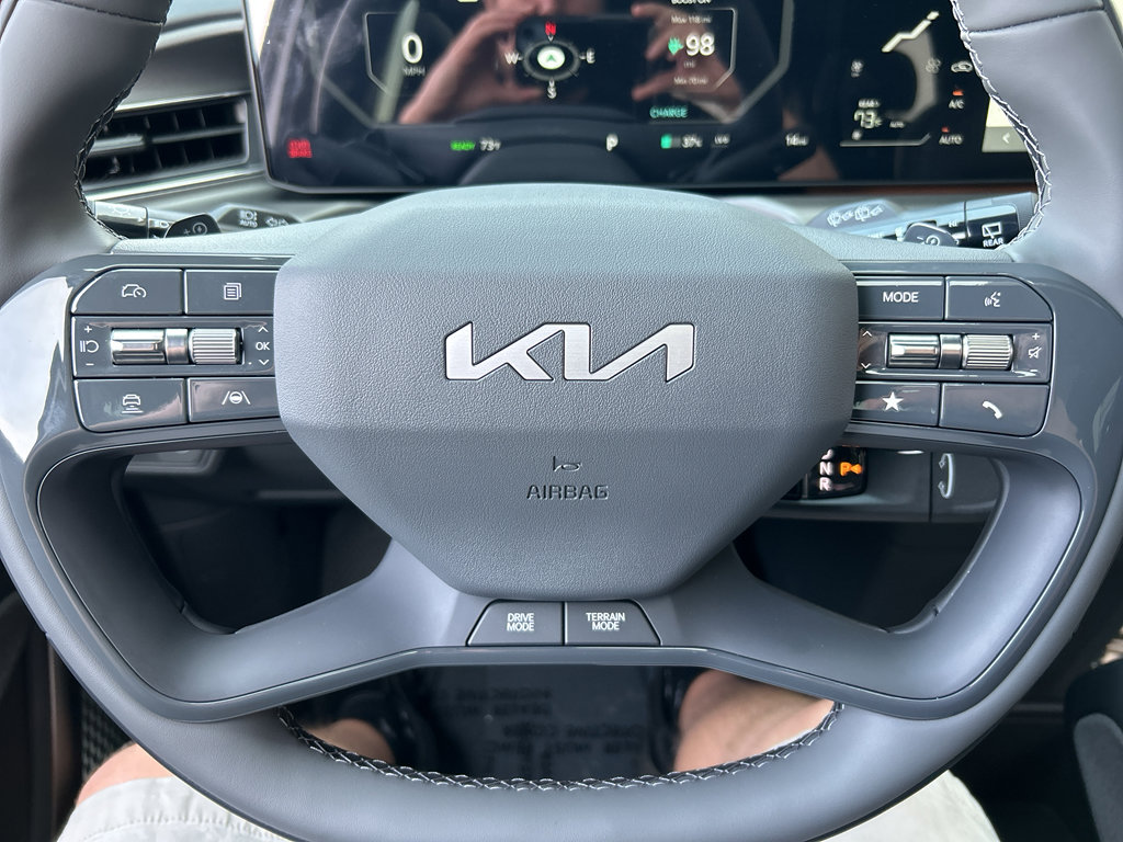 New 2026 Kia EV9 Land w/ Nightfall Edition Package image 27