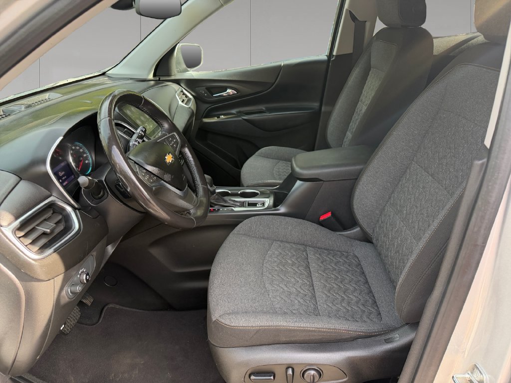 Used 2022 Chevrolet Equinox LT AWD/4WD image 11
