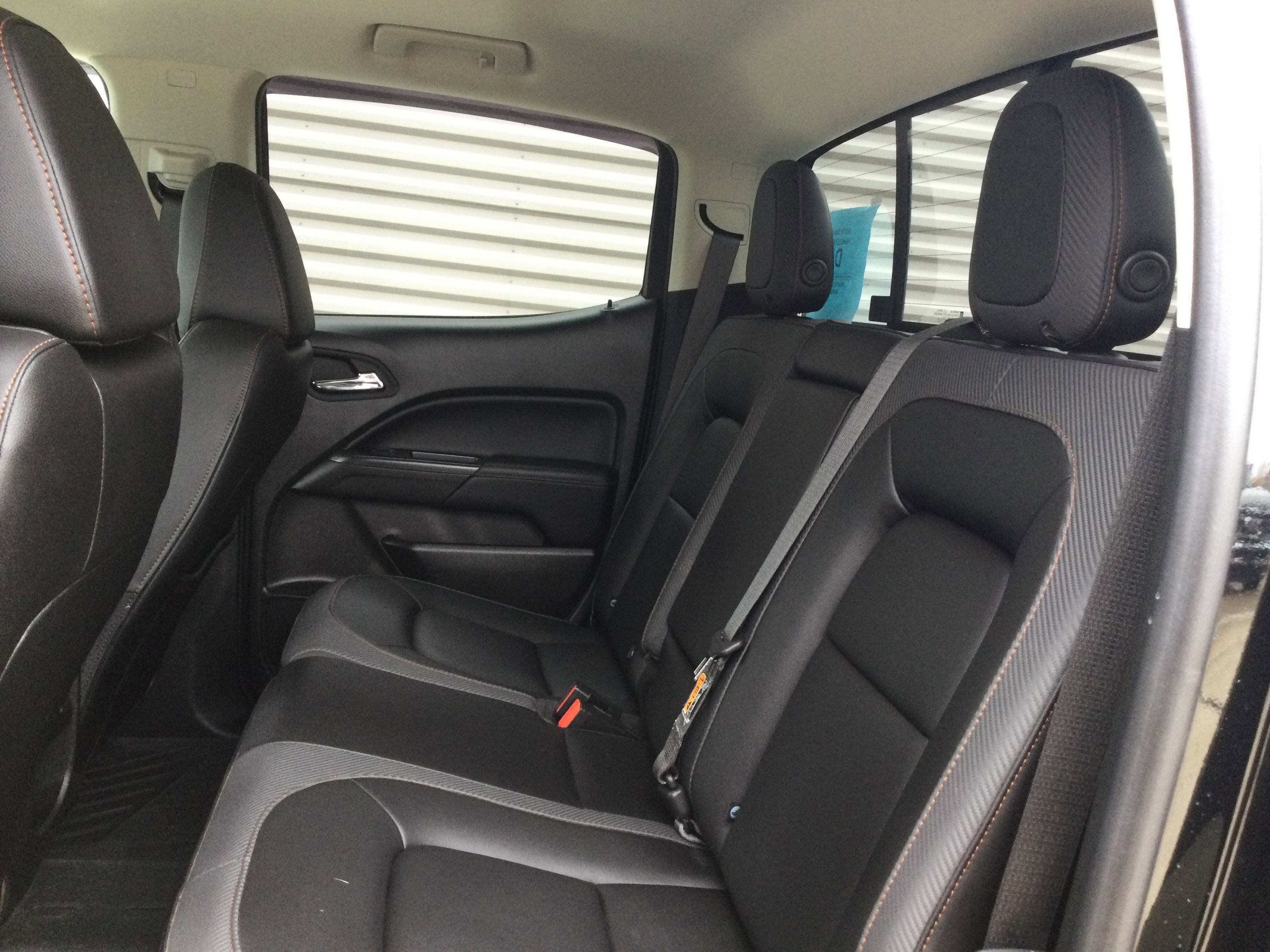 Used 2022 GMC Canyon AT4 image 6