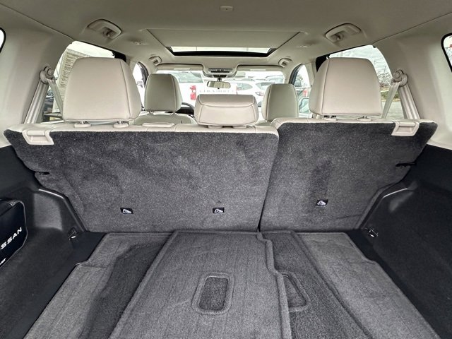 Certified 2023 Nissan Rogue SV w/ SV Premium Package image 19