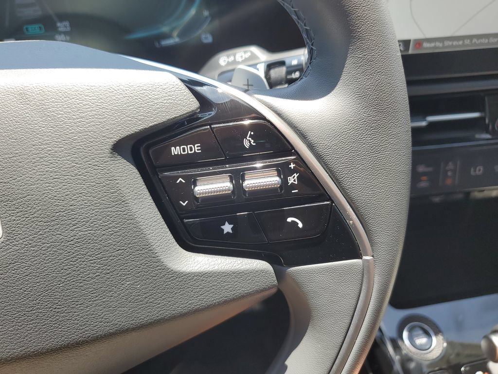 Used 2025 Kia Niro EX FWD image 21
