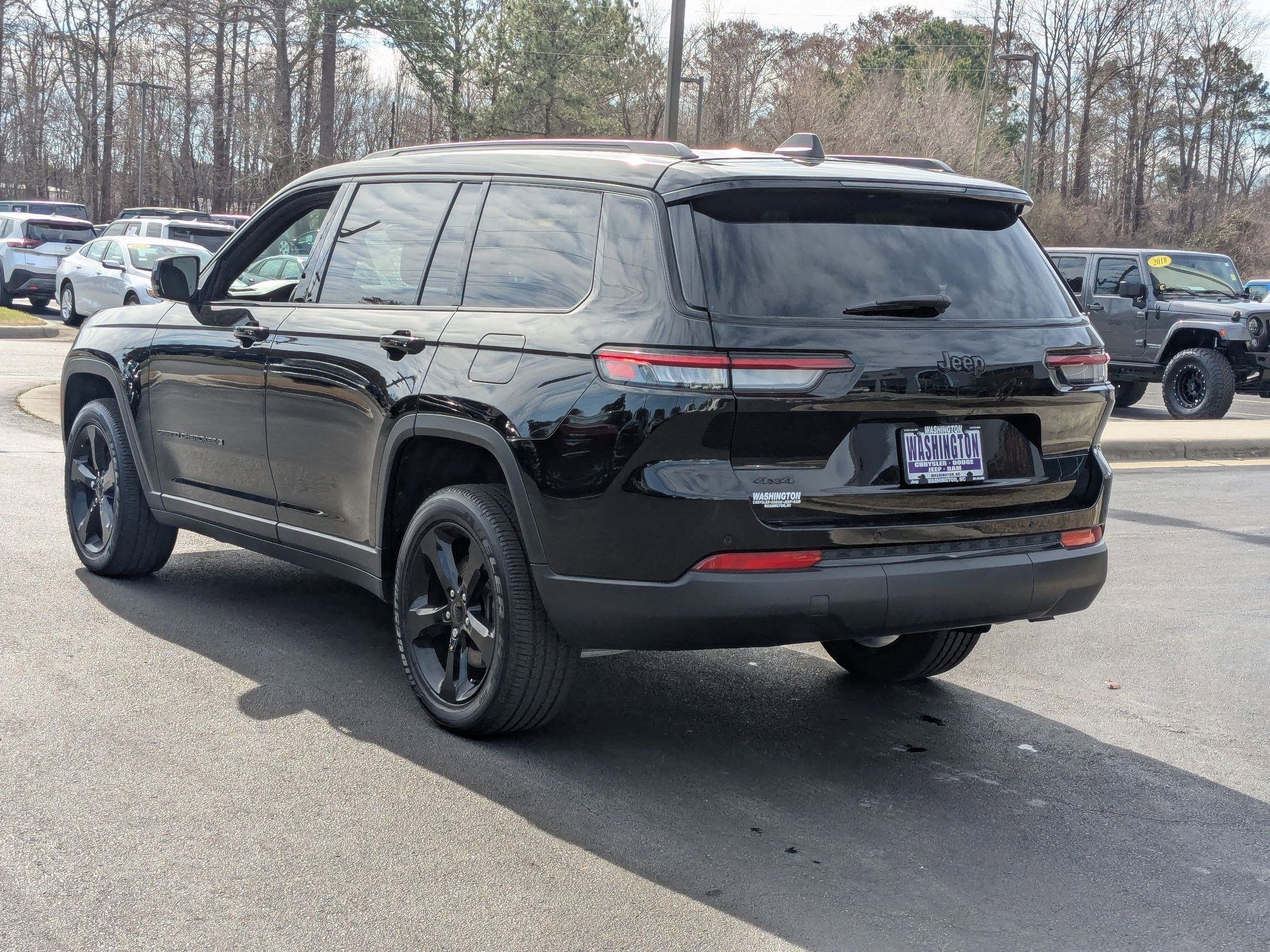 Certified 2025 Jeep Grand Cherokee L Laredo image 7