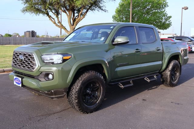 Used 2022 Toyota Tacoma TRD Sport image 9