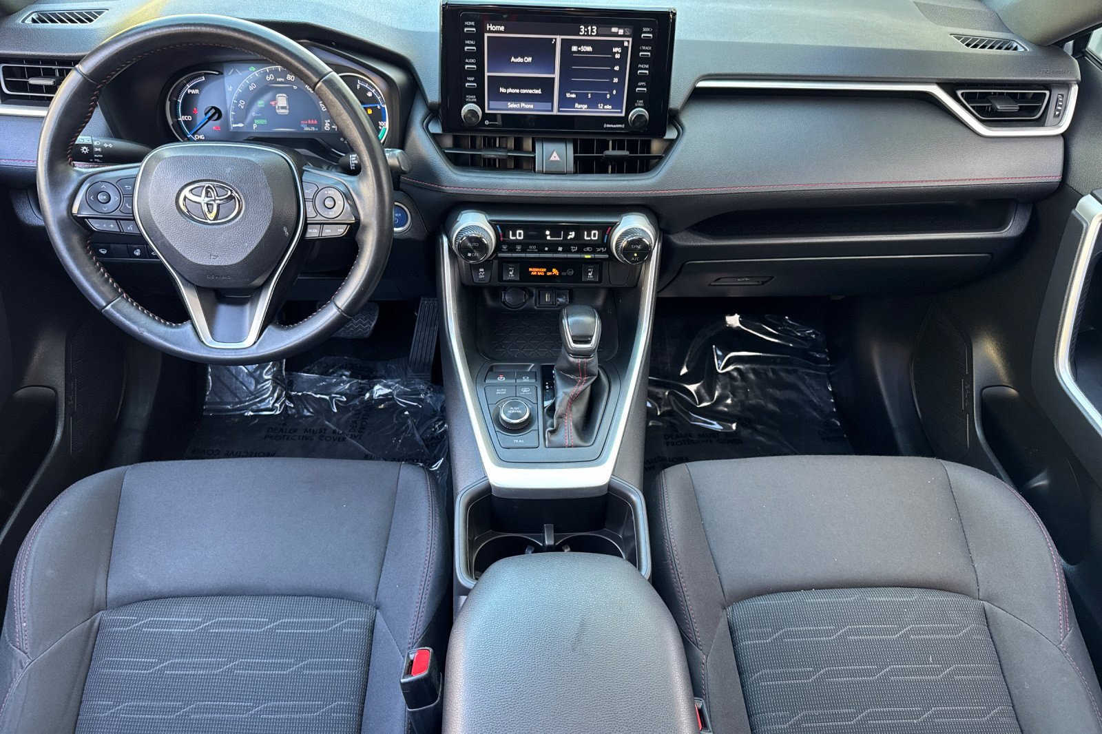 Used 2022 Toyota RAV4 SE w/ Weather & Moonroof Package AWD/4WD image 16