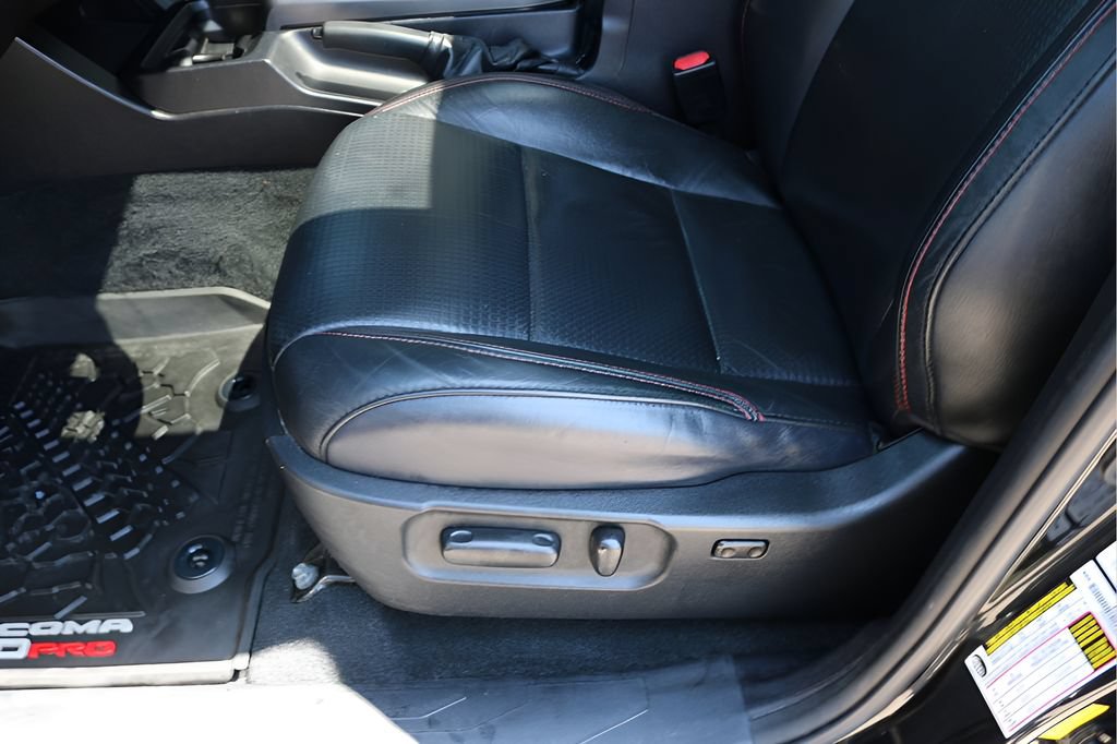 Used 2020 Toyota Tacoma TRD Pro AWD/4WD image 14