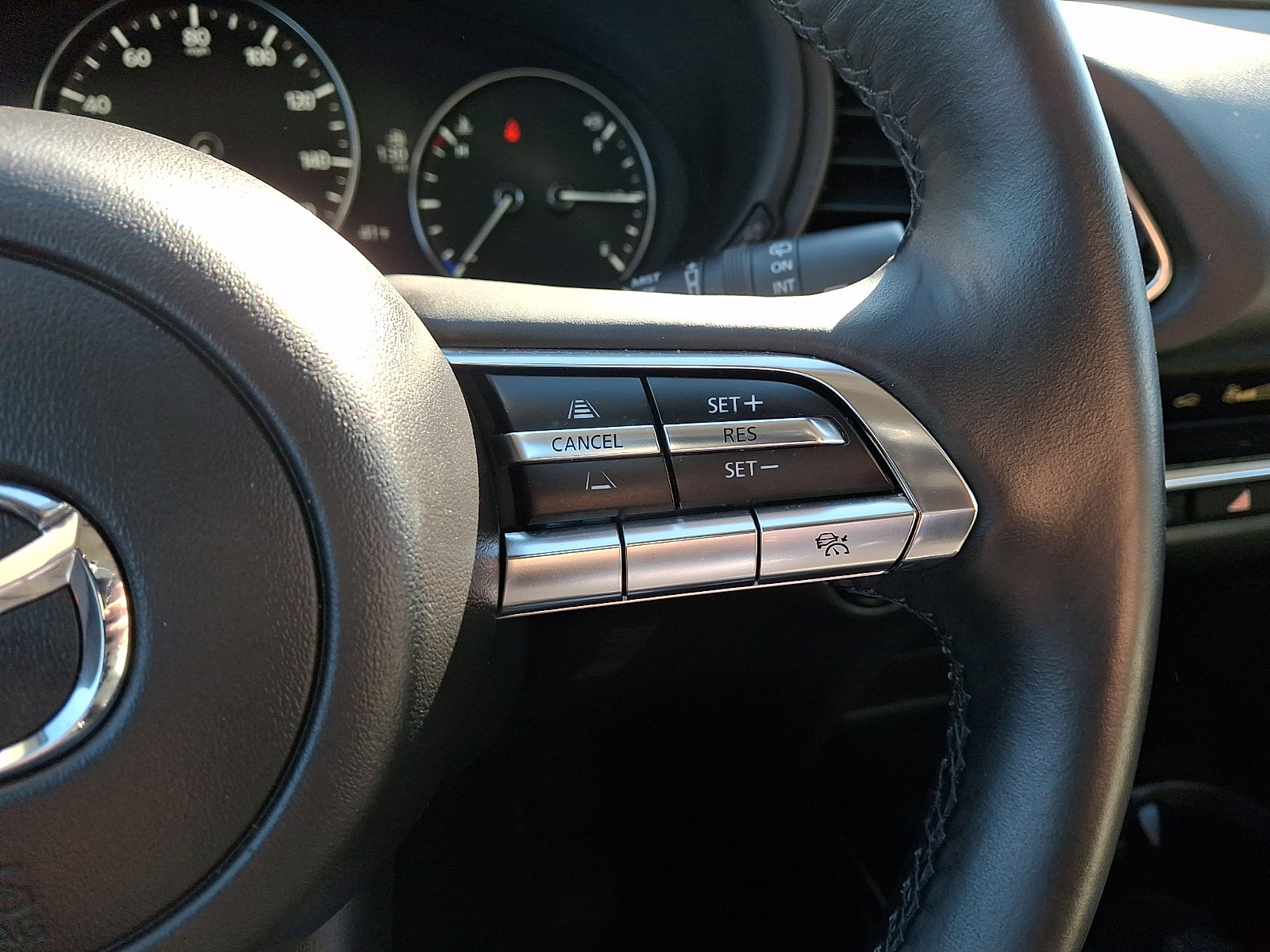 Used 2023 MAZDA CX-30 AWD 2.5 S w/ Preferred Package image 19