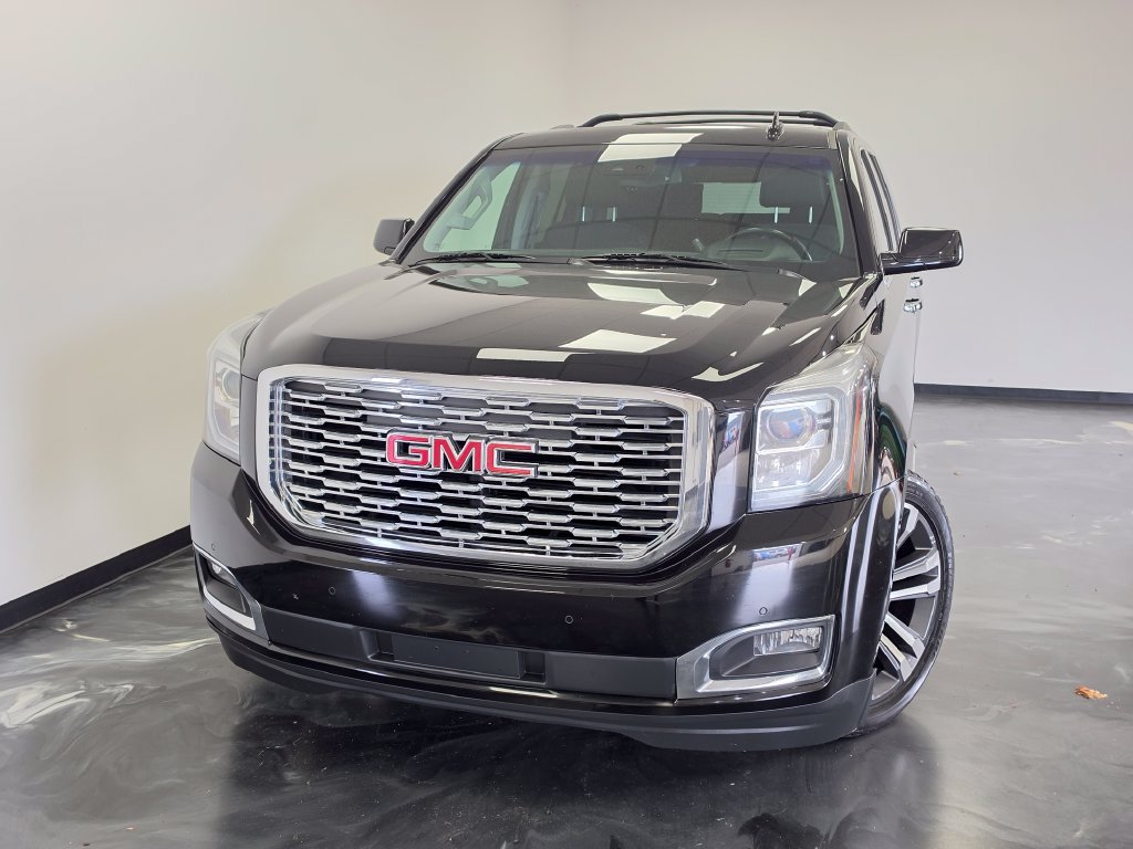 Used 2018 GMC Yukon XL Denali w/ Open Road Package AWD/4WD image 3