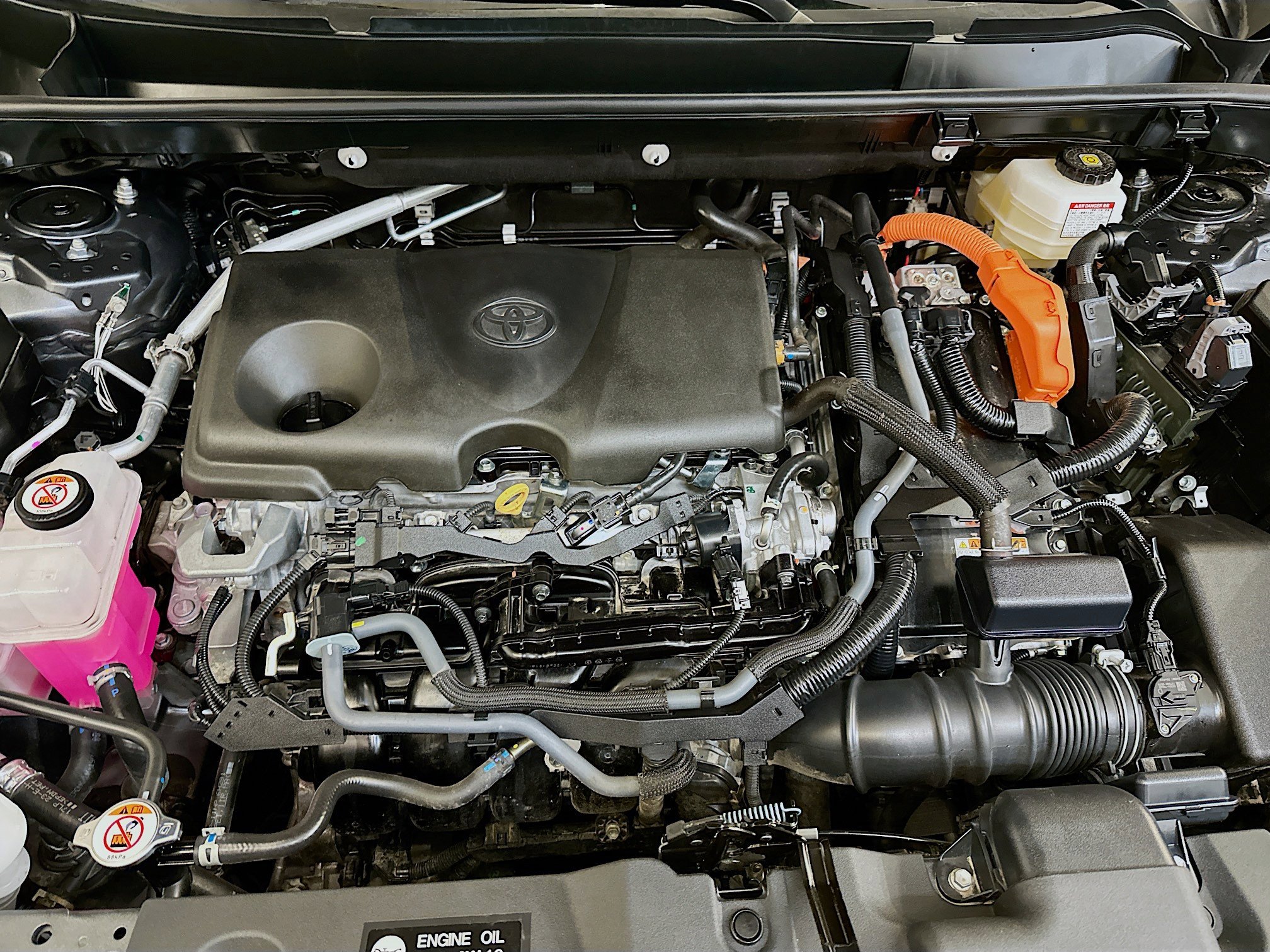 Used 2025 Toyota RAV4 XLE image 34