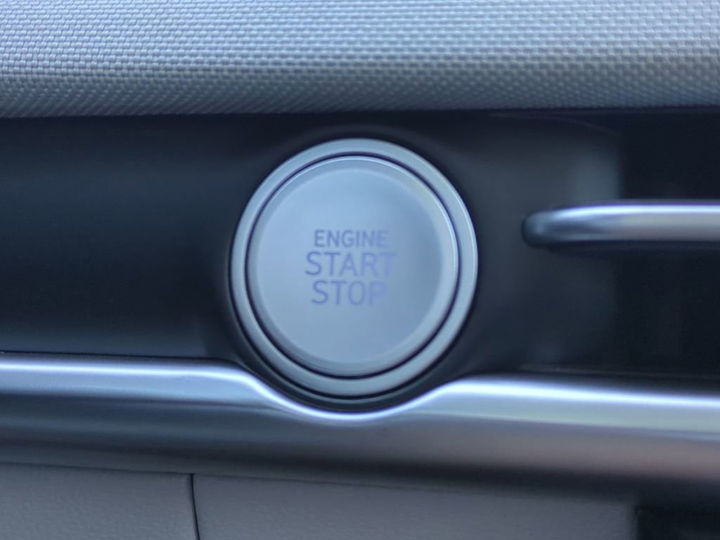 New 2026 Hyundai Tucson Limited image 38