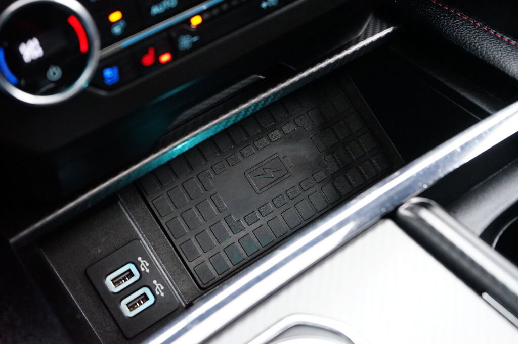 Used 2019 Ford Expedition Limited w/ Equipment Group 303A image 22